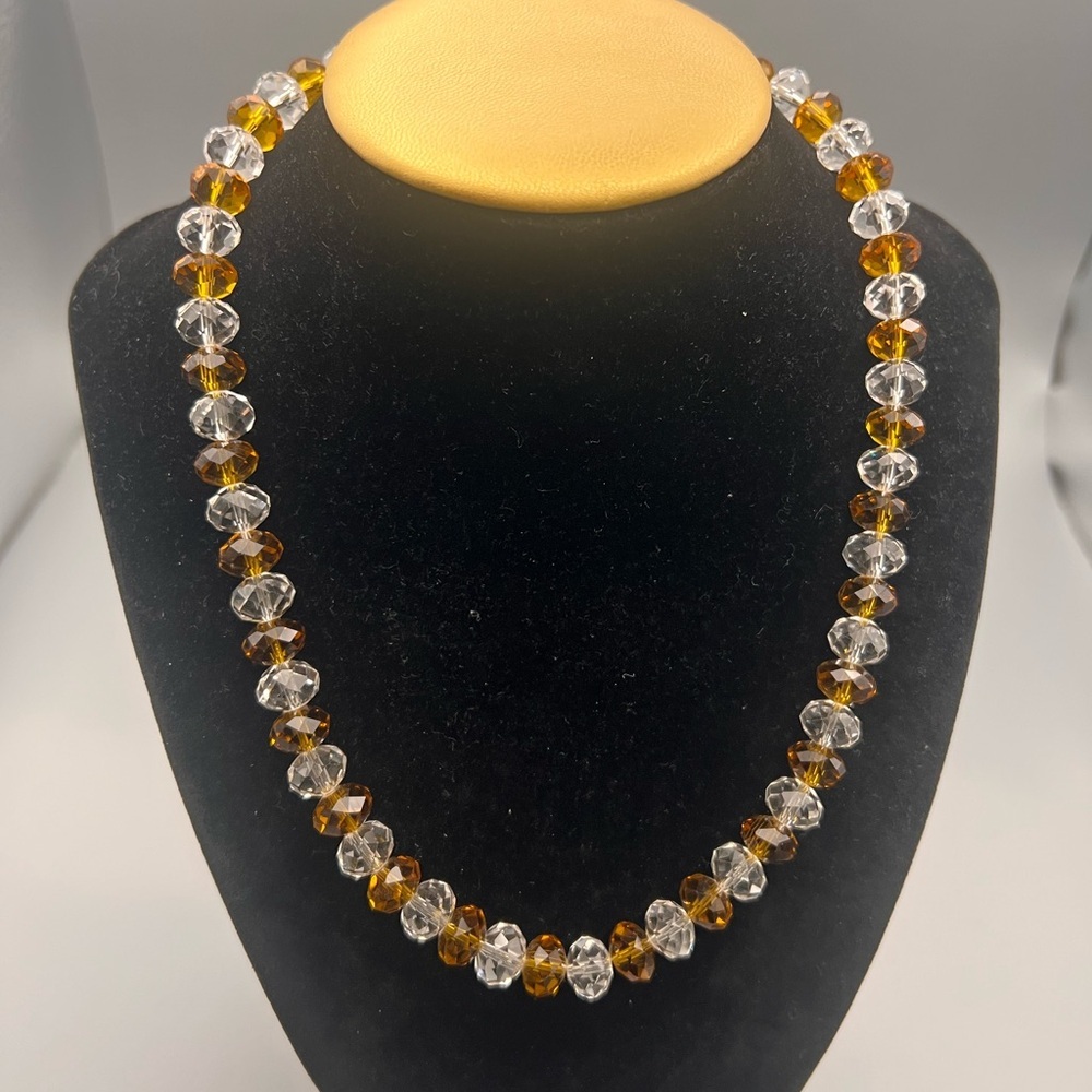 ✨ Crystal Beaded Necklace — 18 Inches